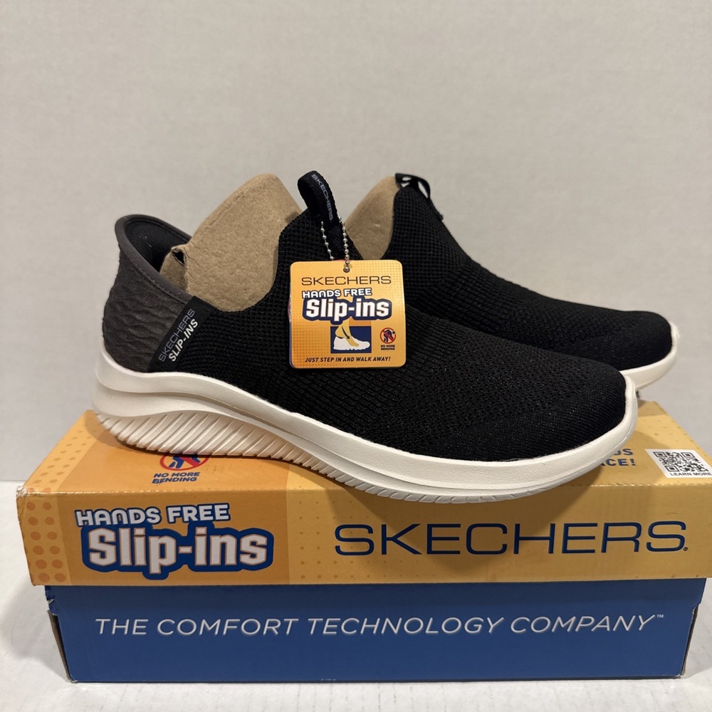 Skechers Women's Slip-ins Ultra Flex Sneaker Black 8.5  149709 NEW
